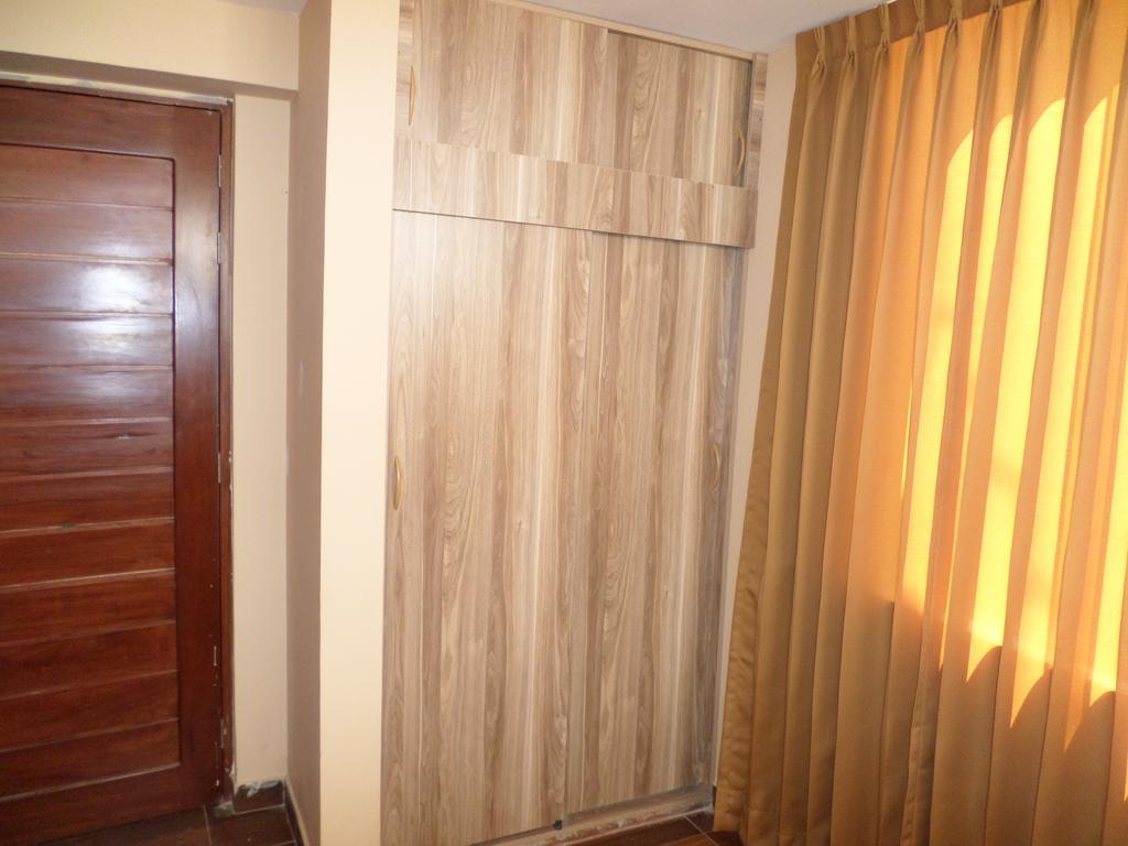 D' Barrig Hotel Trujillo Bagian luar foto